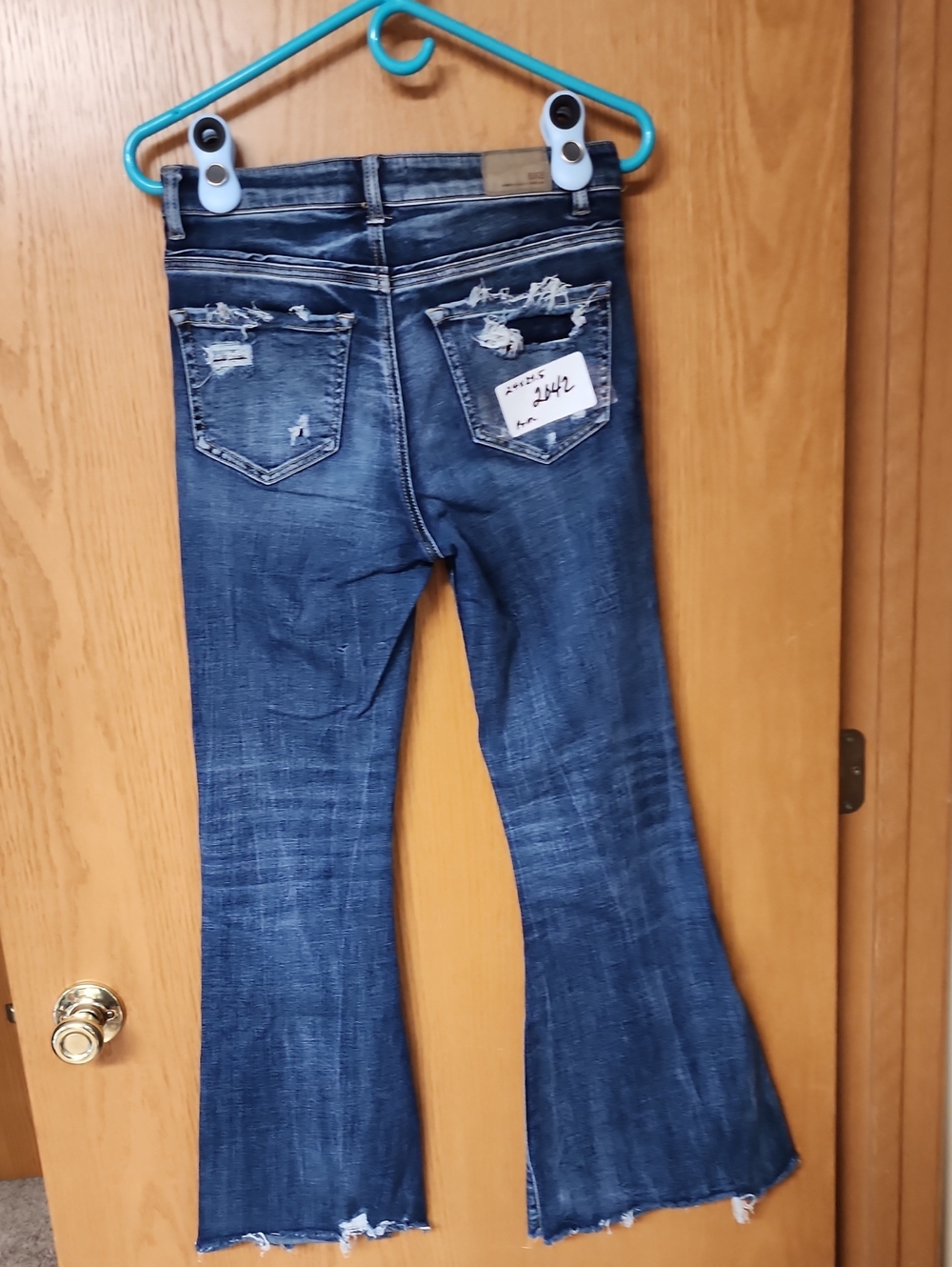 BKE Parker Women's Dark Blue Distressed Flare Jeans 24x29.5 number 2042